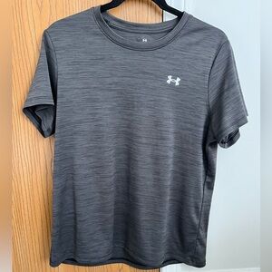 Under Armour Women’s Gray T-Shirt